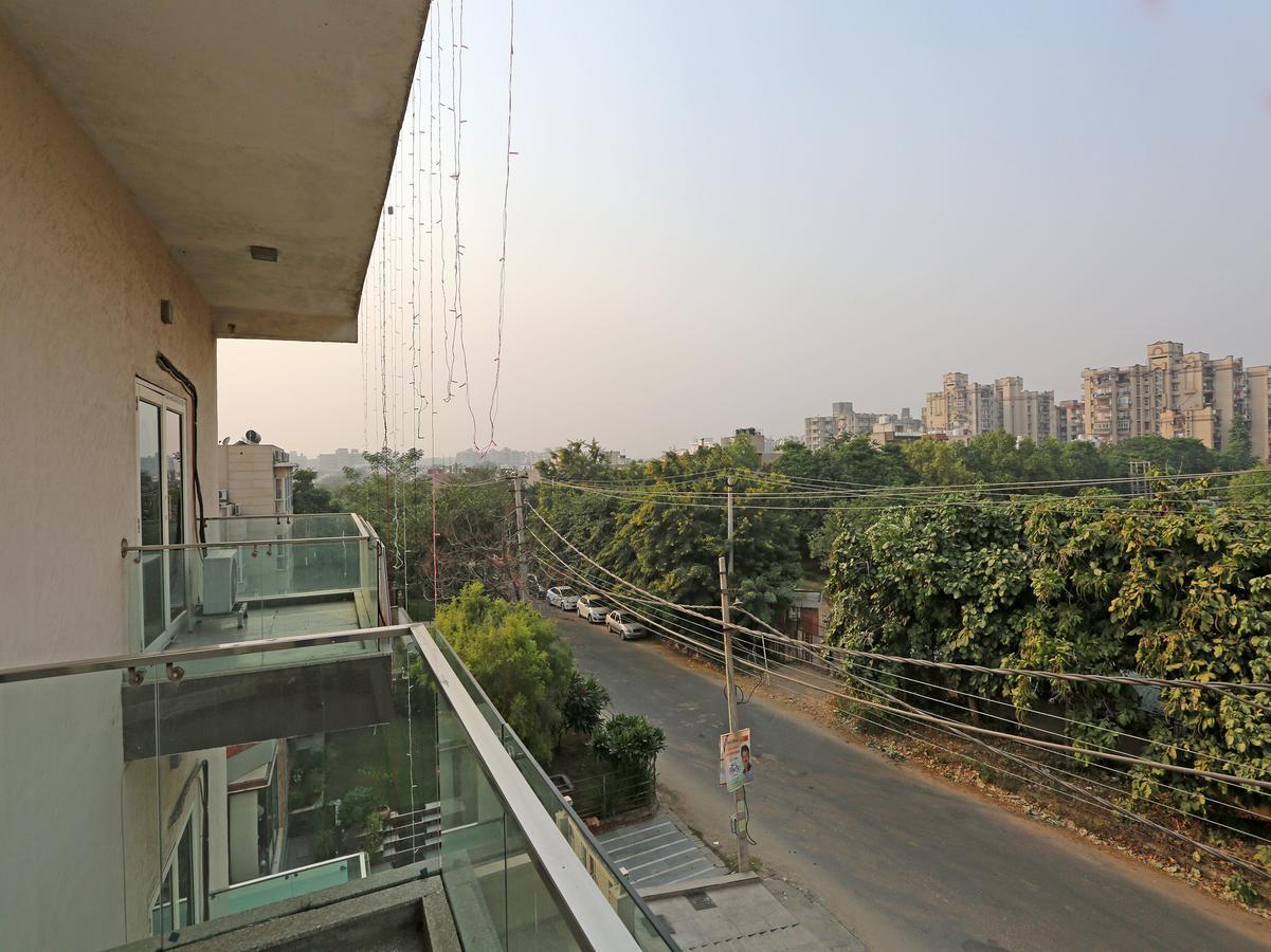 Oyo 10257 Hotel Lotus Park Gurgaon Ngoại thất bức ảnh