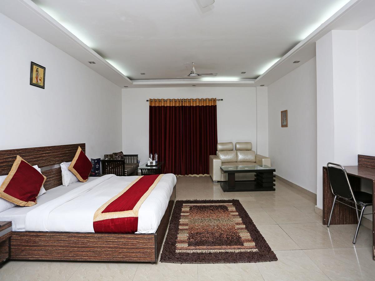 Oyo 10257 Hotel Lotus Park Gurgaon Ngoại thất bức ảnh