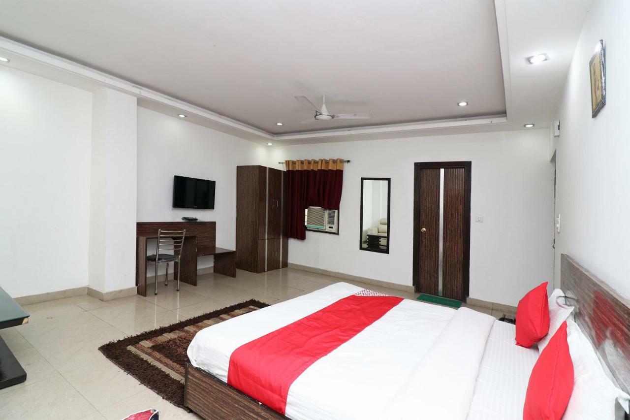Oyo 10257 Hotel Lotus Park Gurgaon Ngoại thất bức ảnh
