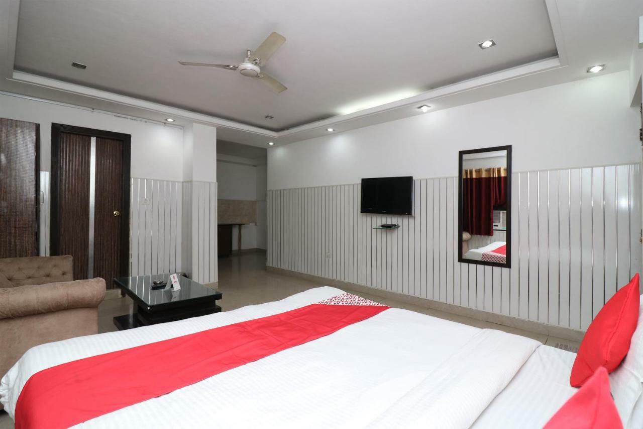 Oyo 10257 Hotel Lotus Park Gurgaon Ngoại thất bức ảnh
