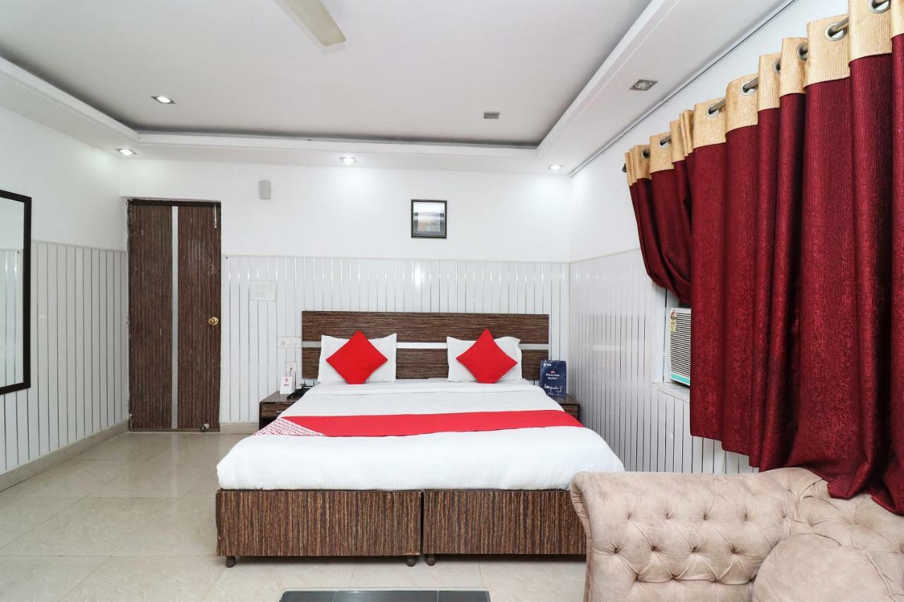 Oyo 10257 Hotel Lotus Park Gurgaon Ngoại thất bức ảnh